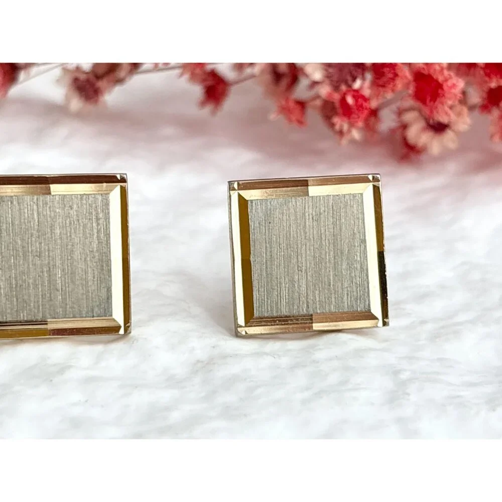 Rectangular Art Deco Inspired Textured 80's Retro Gold Toned Vintage Cuff Links